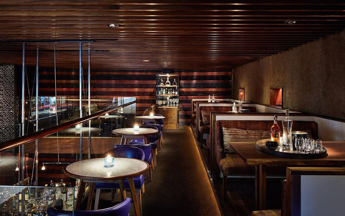 2 Lam Son bar in Ho Chi Minh City