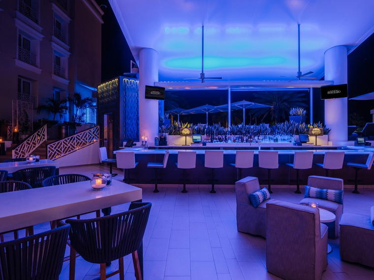 Blue Martini Bar, Oranjestad, Aruba