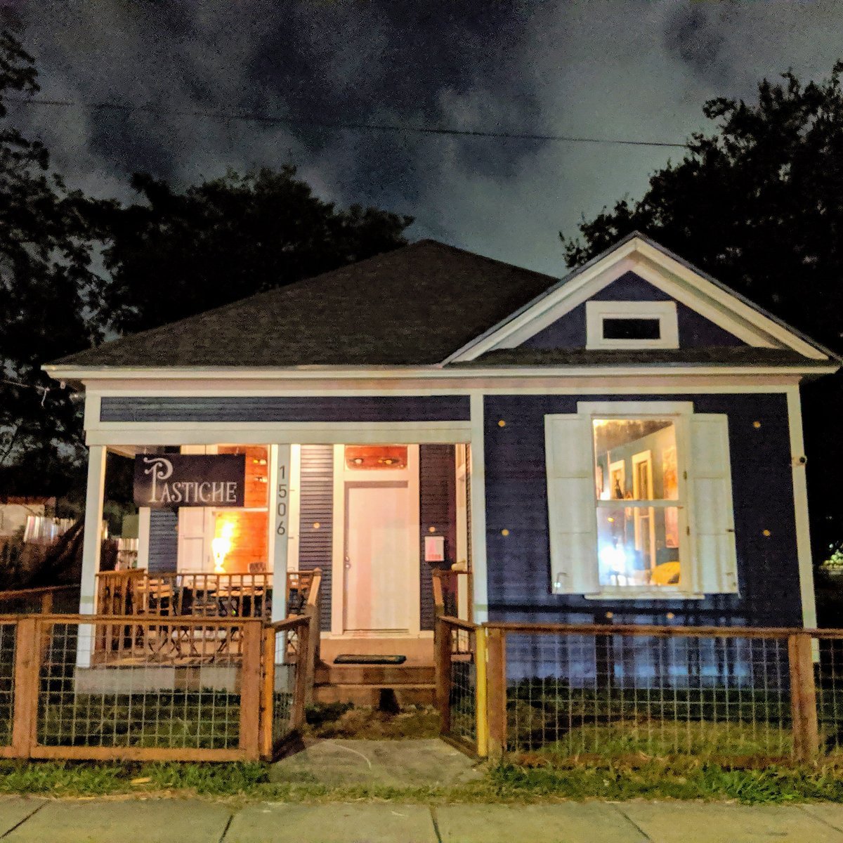Pastiche bar in San Antonio, United States