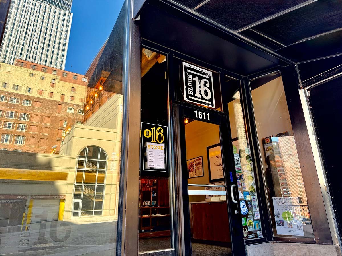 Block 16 bar in Omaha, United States