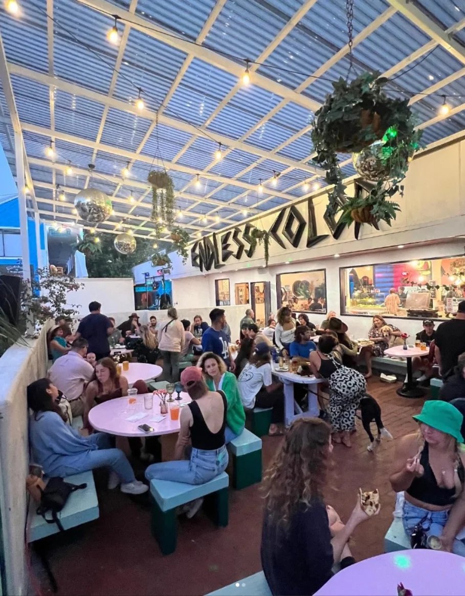 Endless Color bar in Topanga, United States