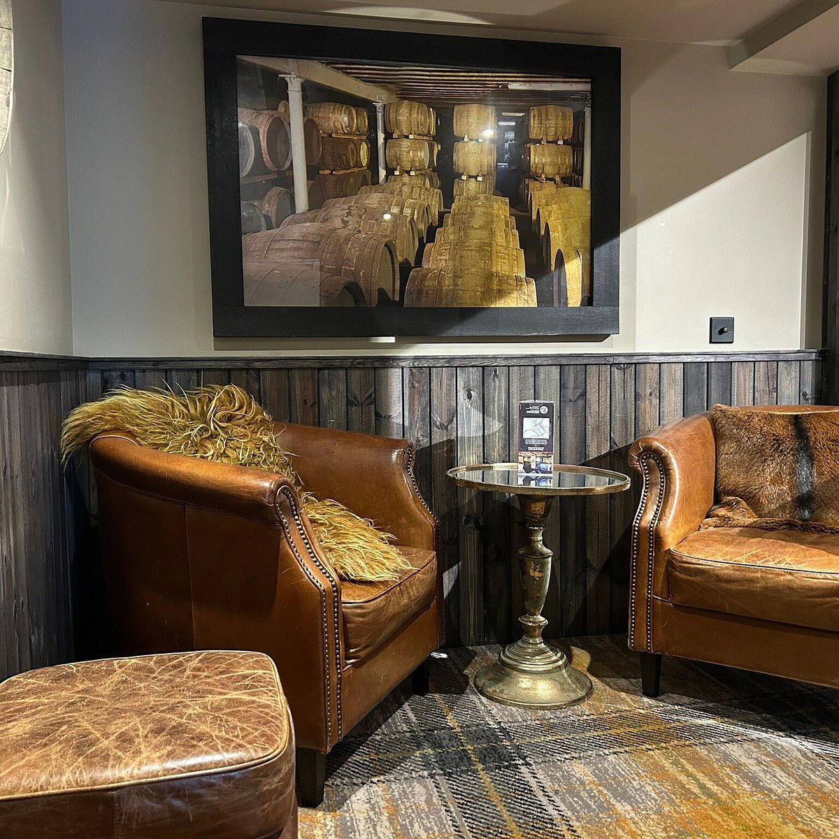 Uile-bheist Taproom bar in Highland