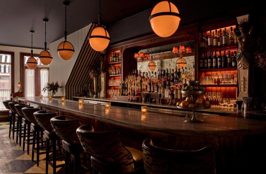 Friday Saturday Sunday bar in Philadelphia, United States