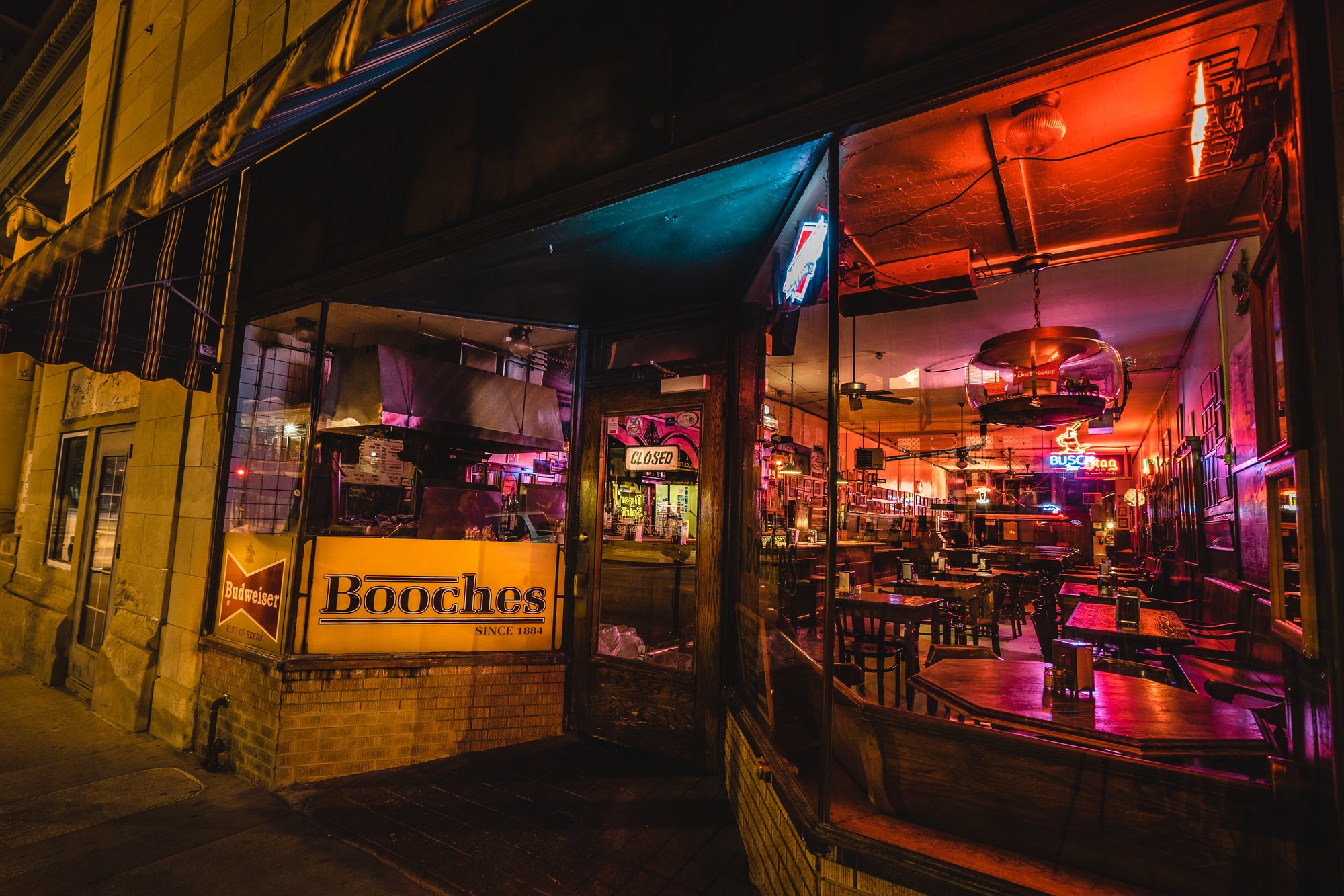 Booches bar in Columbia, United States