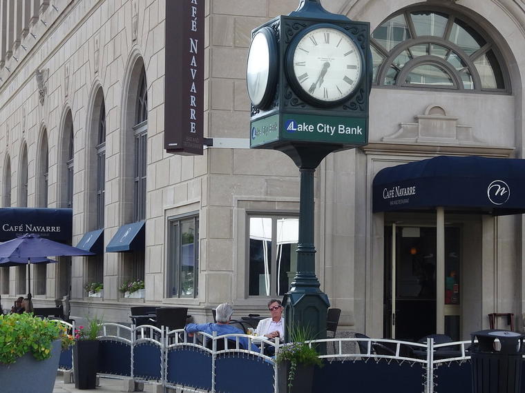 Cafe Navarre, South Bend, United States