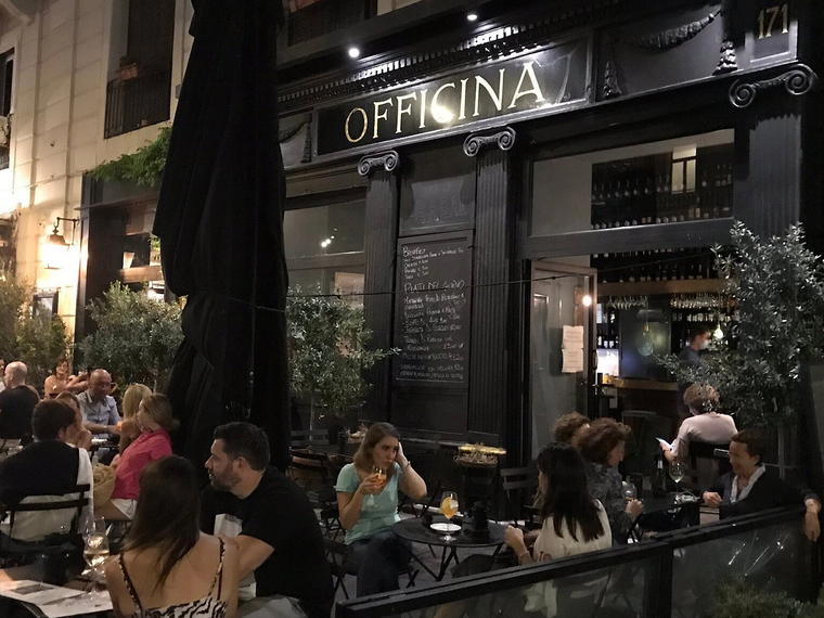 Ba - Bar, Naples, Italy