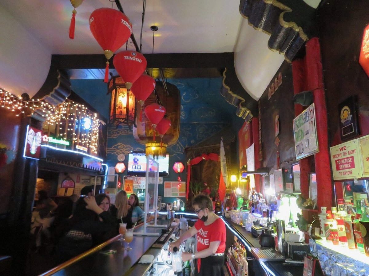 Li Po Cocktail Lounge bar in San Francisco, United States