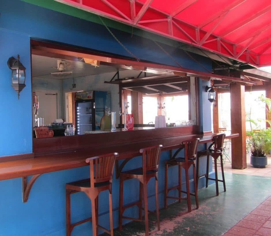 Balashi Bar & Grill