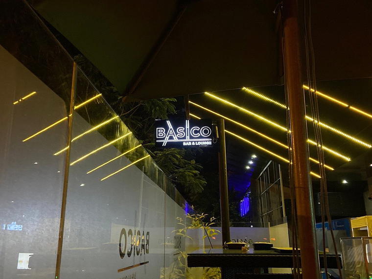 Basico Bar Lounge, Colombo, Sri Lanka