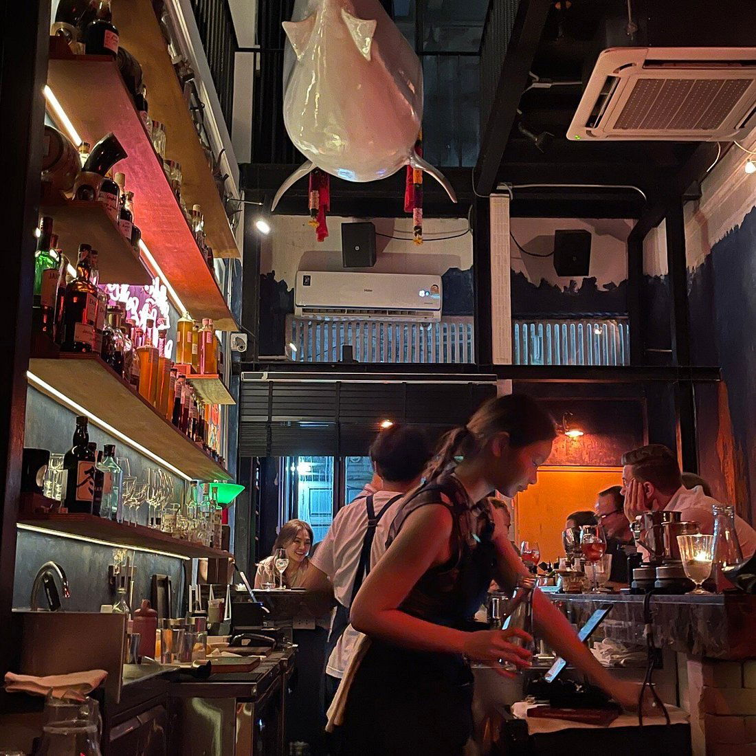 Asia Today, Bar in Bangkok