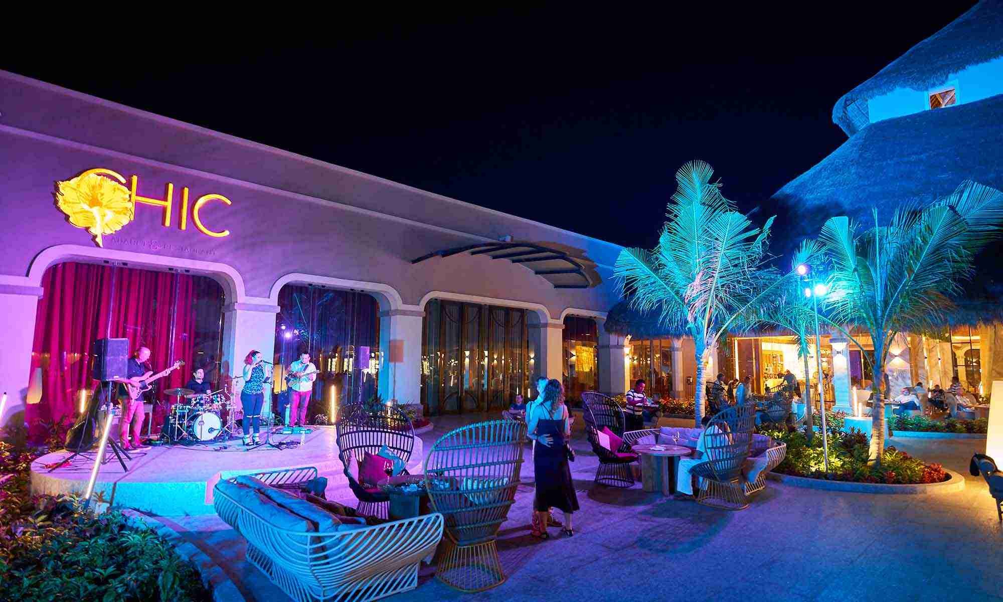 Full Moon, Riviera Maya, Mexico