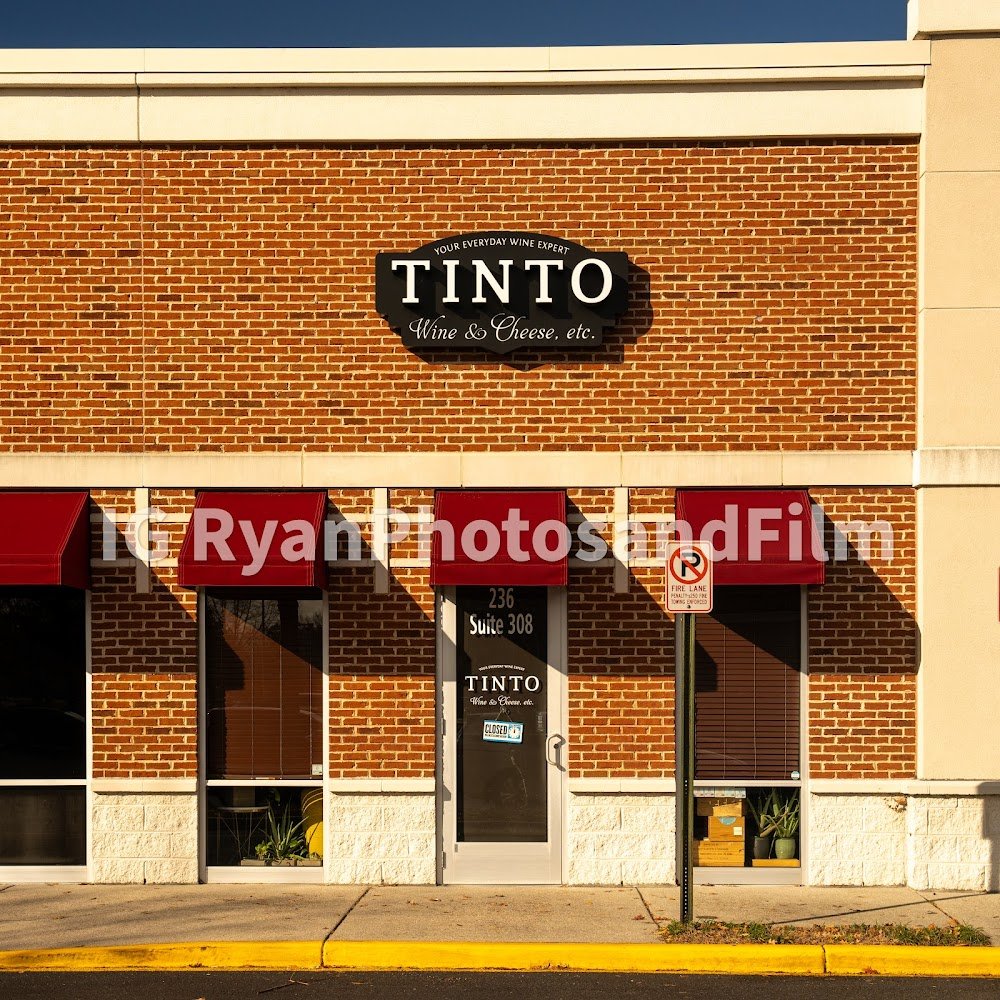 Tinto Wine & Cheese Chesapeake, Chesapeake, United States
