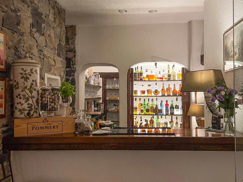 Bar Toffee's Corner bar in Garlenda