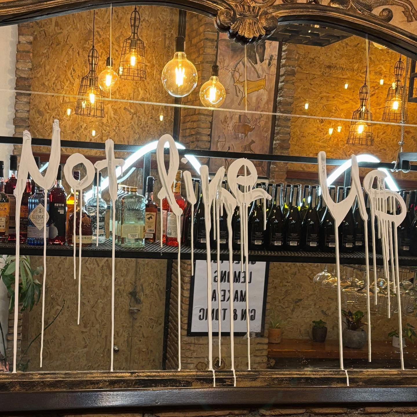 Ohana Spritz Bar, Bar in Athens