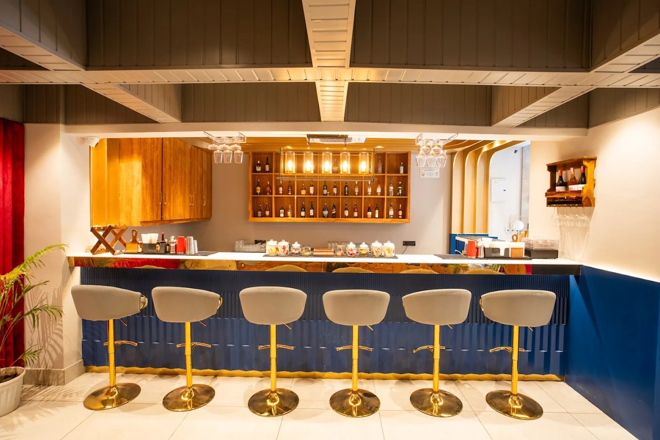 Conservatory Bar