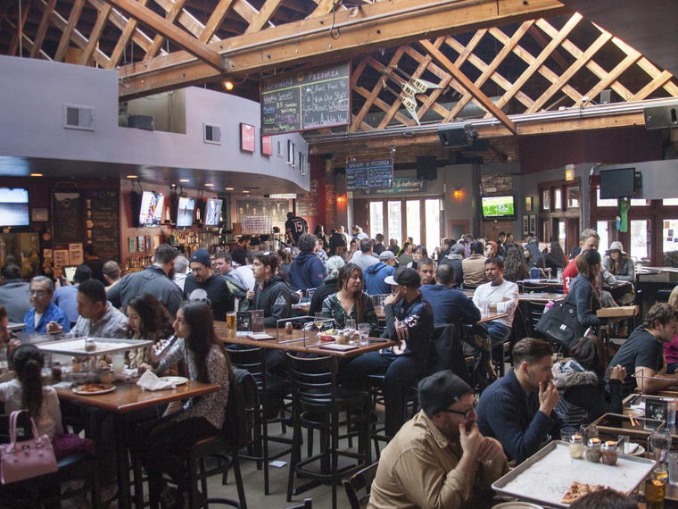 Piece Pizzeria and Brewery, Chicago, United States