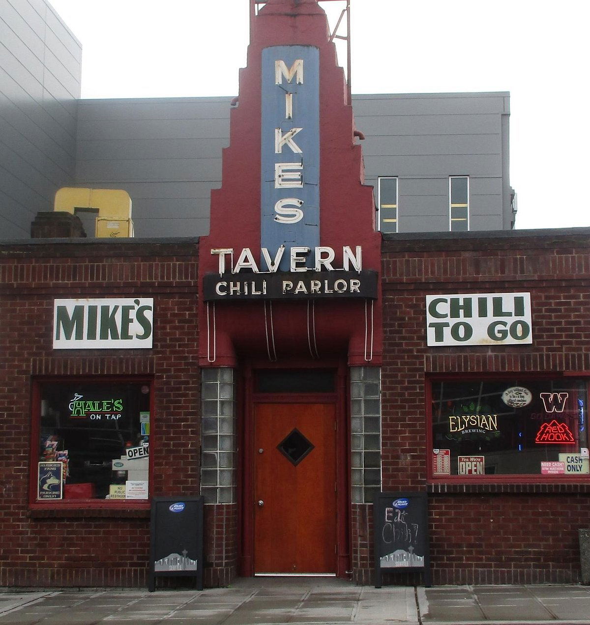 Mike's Chili Parlor, Bar in Seattle