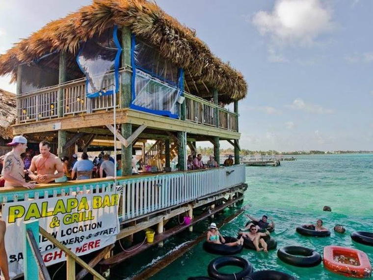 Palapa Bar and Grill, San Pedro, Belize