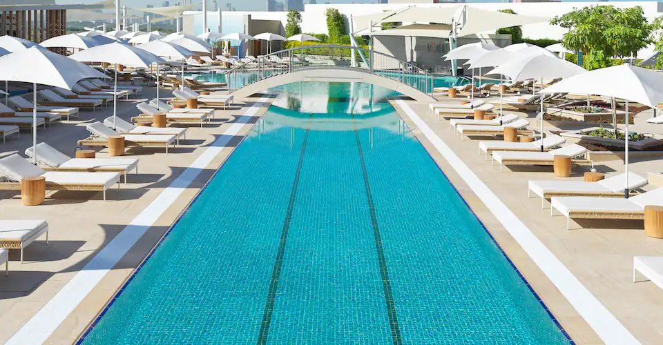 Soleil Pool & Lounge