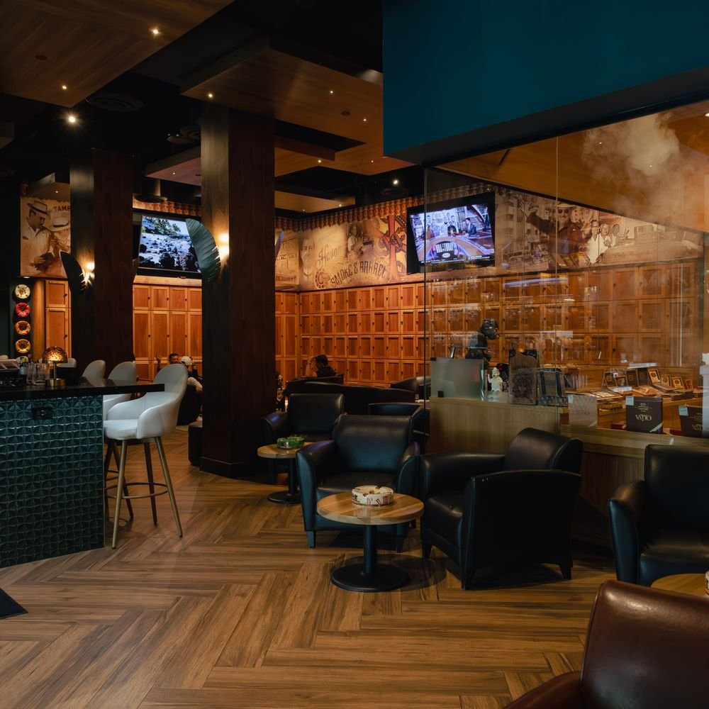 The 3O5 Miami Beach Club and Cigar Lounge