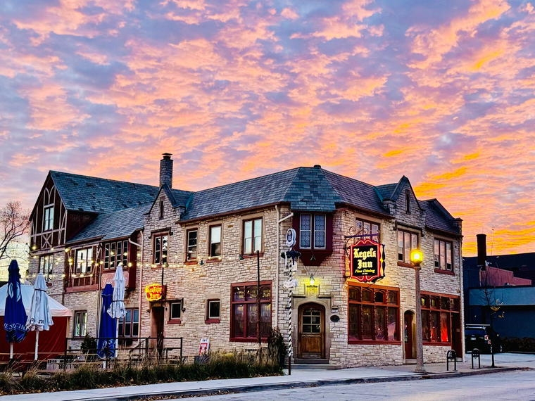 Kegel's Inn, West Allis, United States
