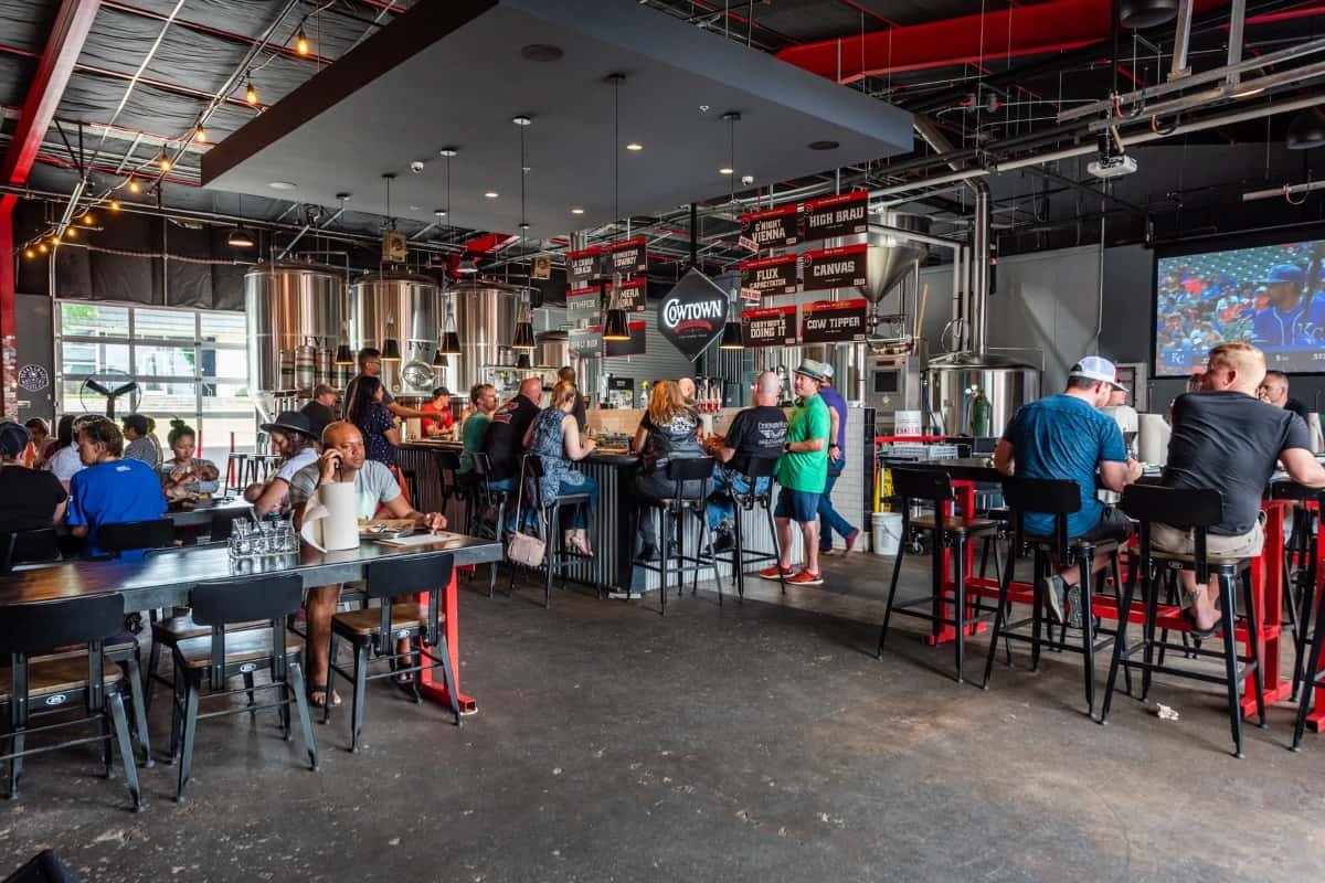 Cowtown Brewing Company, Bar in Fort Worth
