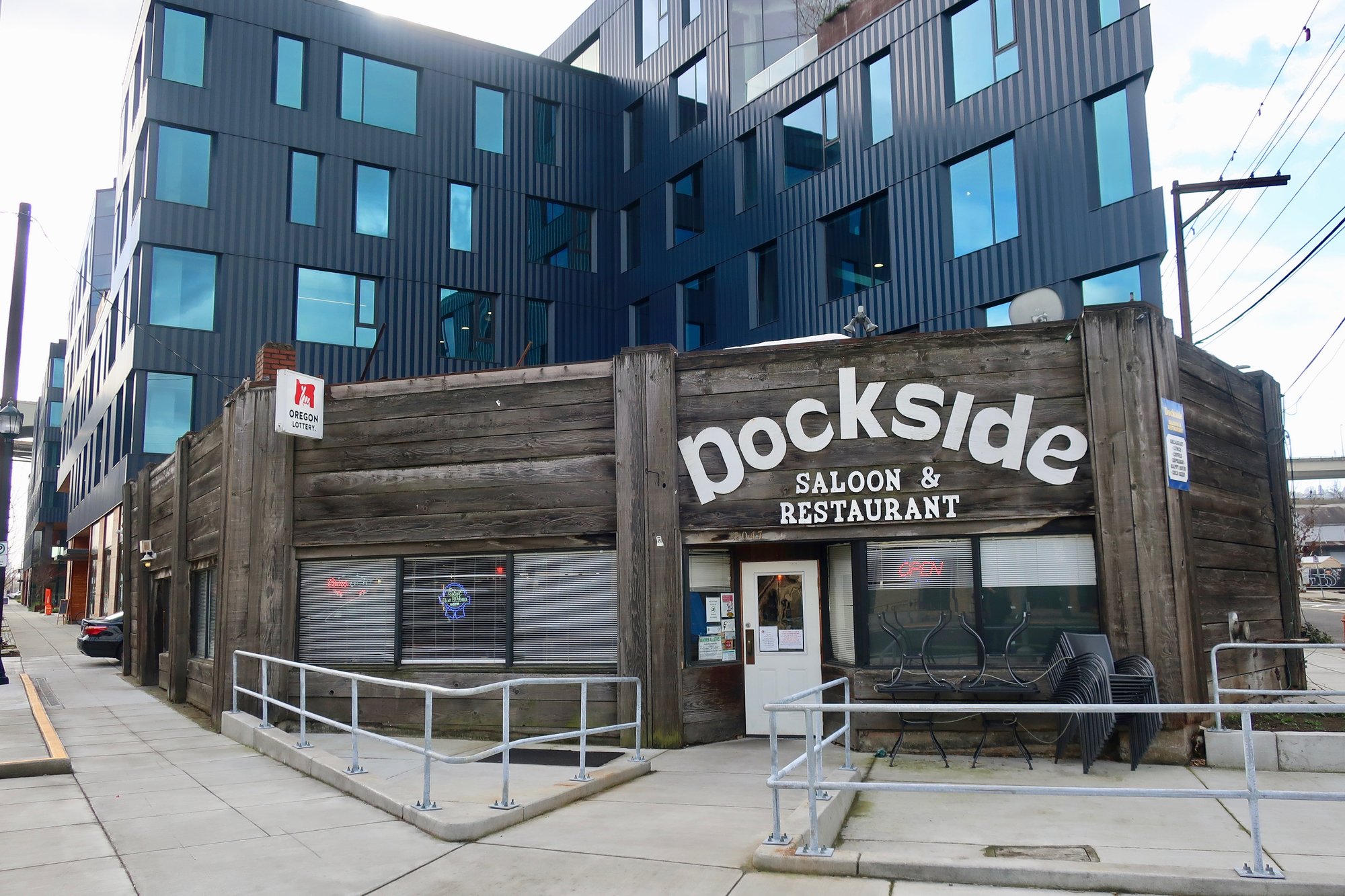 Dockside Saloon & Restaurant bar in Portland, United States