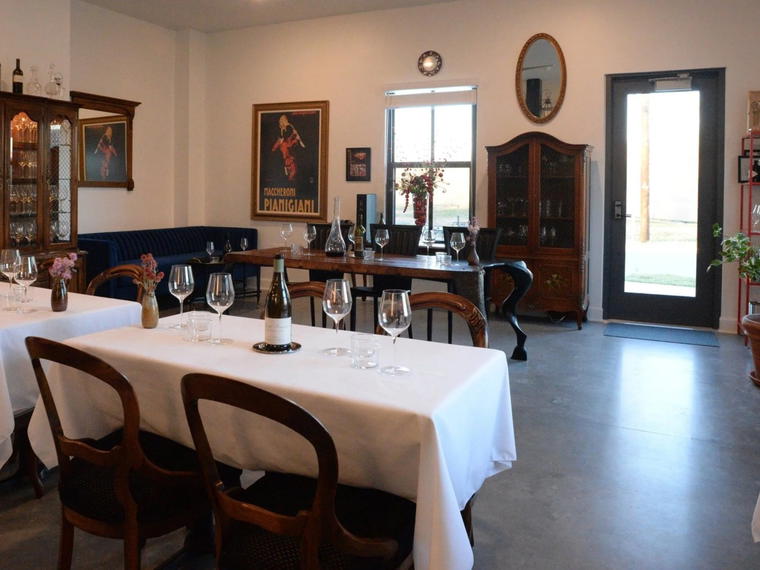Pane e Vino Wine Bar & Academy, Lawrence, United States