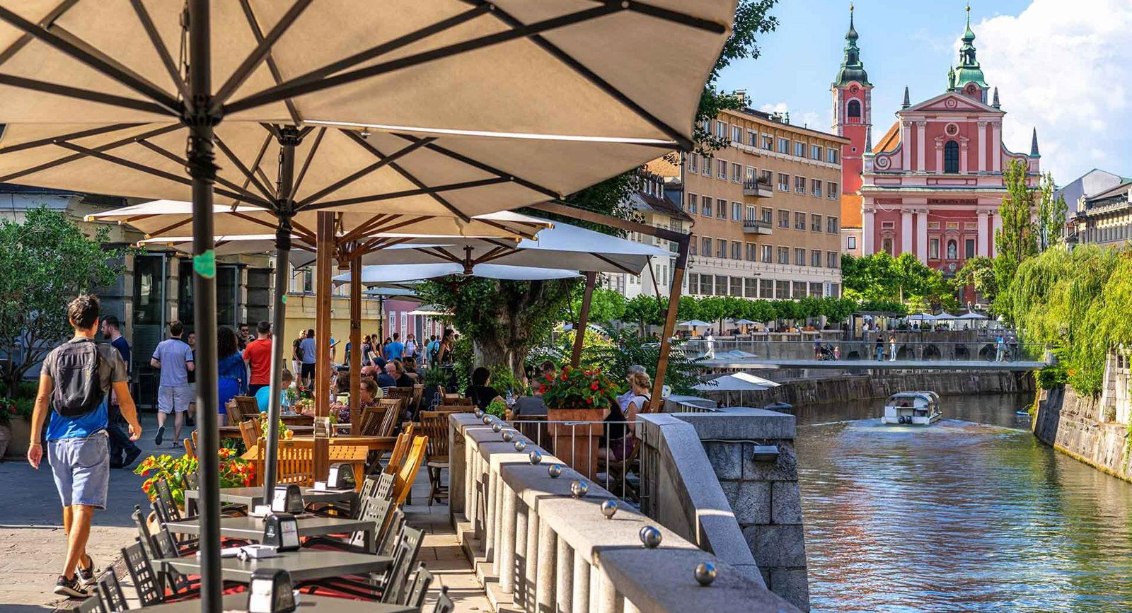 Summer garden, Bar in Ljubljana