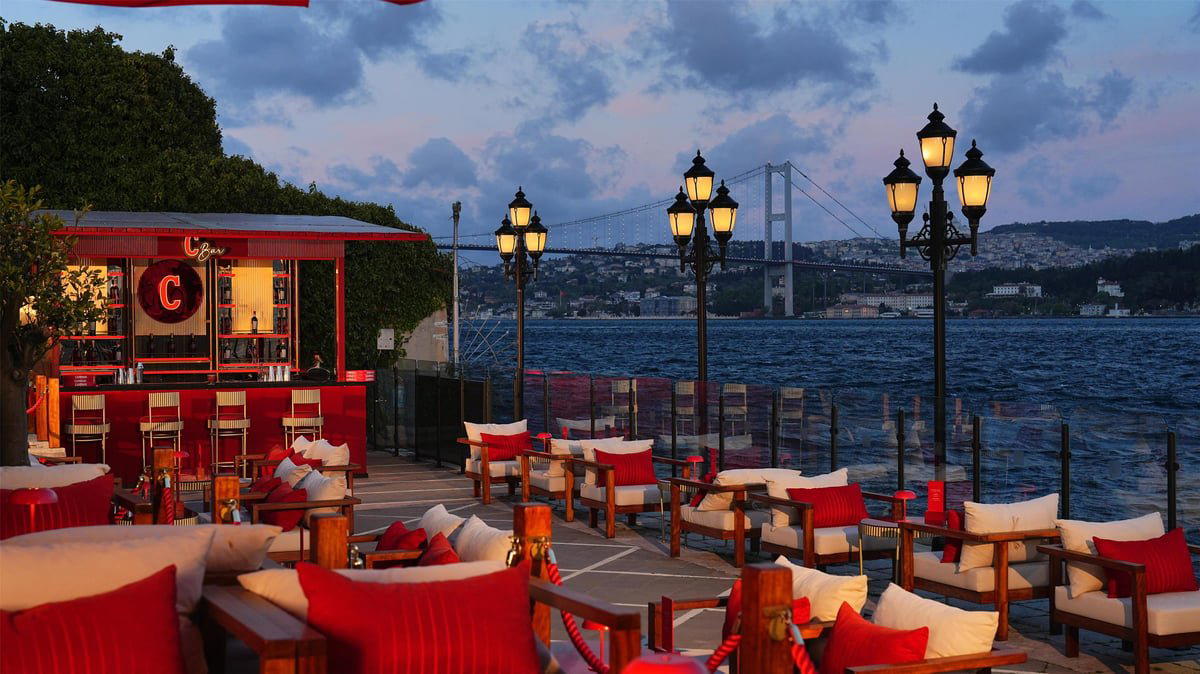 C Bar bar in Istanbul