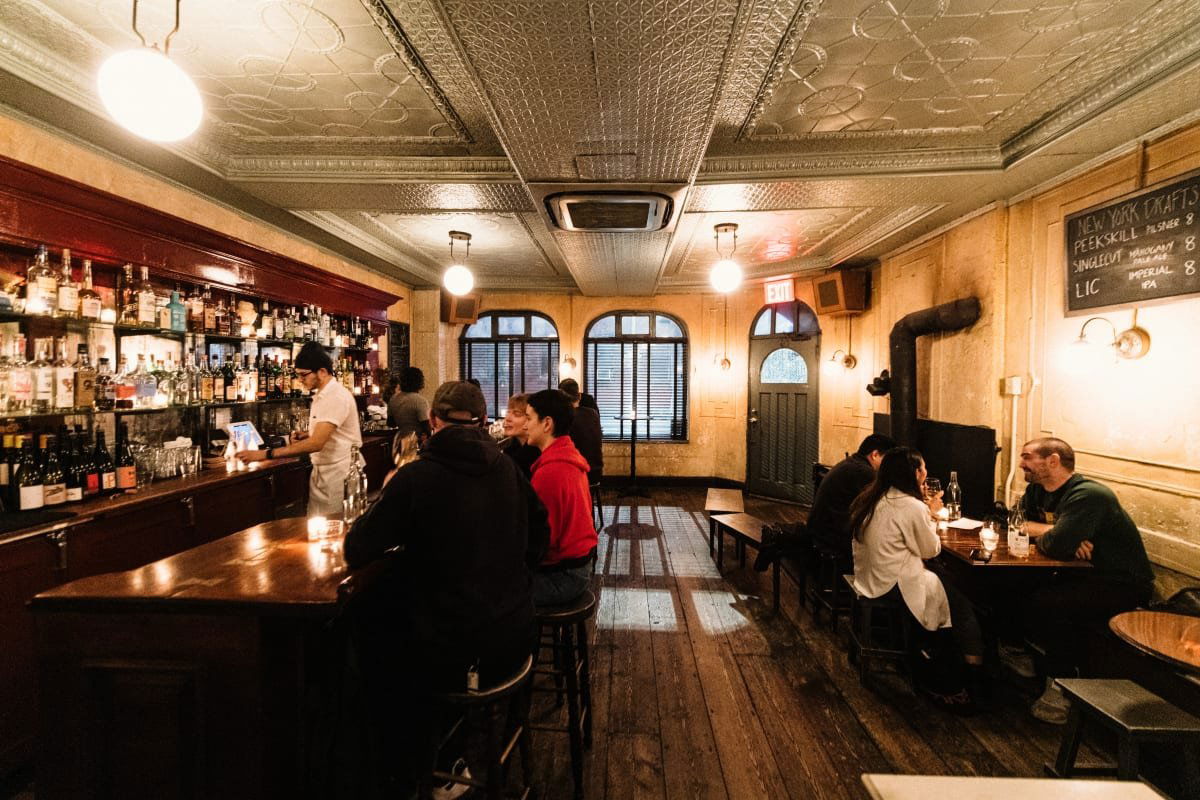 Achilles Heel, Bar in New York City