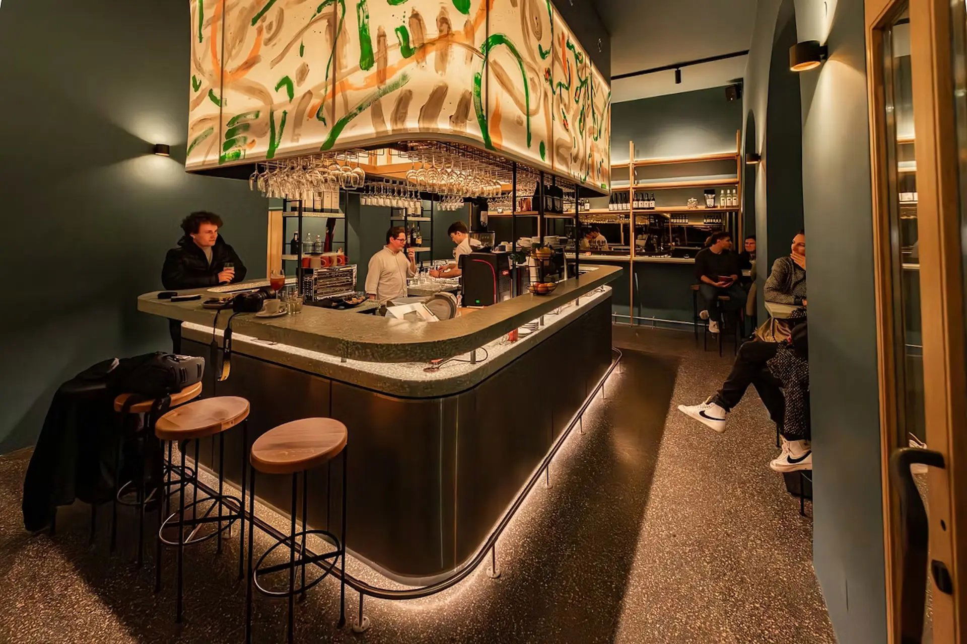 Drei Bögen, Bar in Vienna