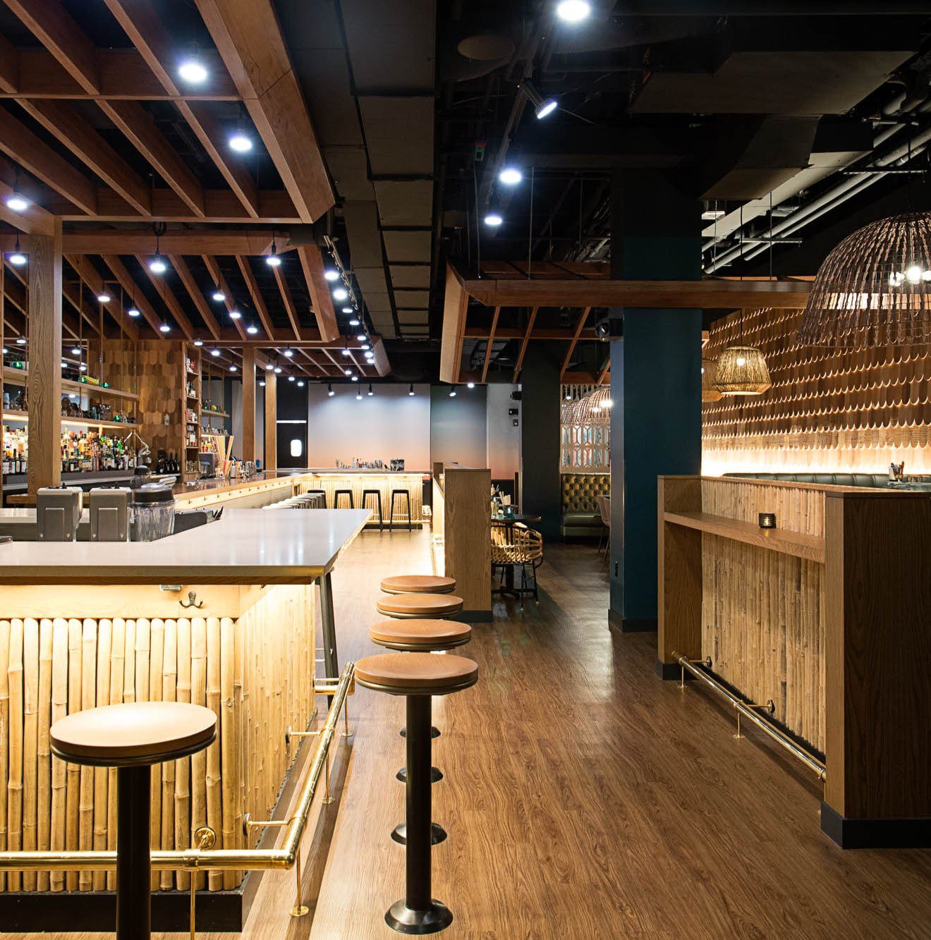 Shore Leave, Bar in Boston