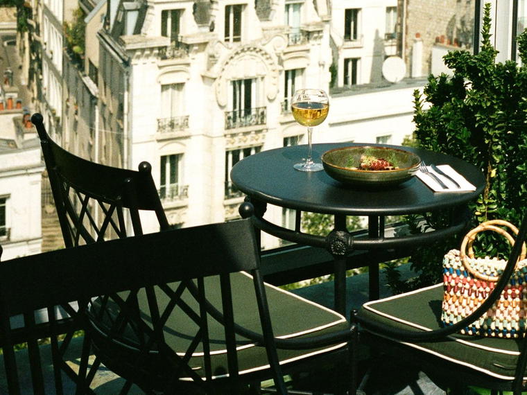 Bar Sur Le Toit, Paris, France