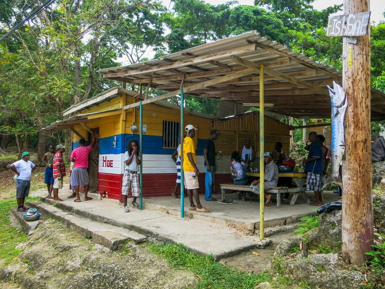 Dr. Hoe Rum Bar, Oracabessa, Jamaica