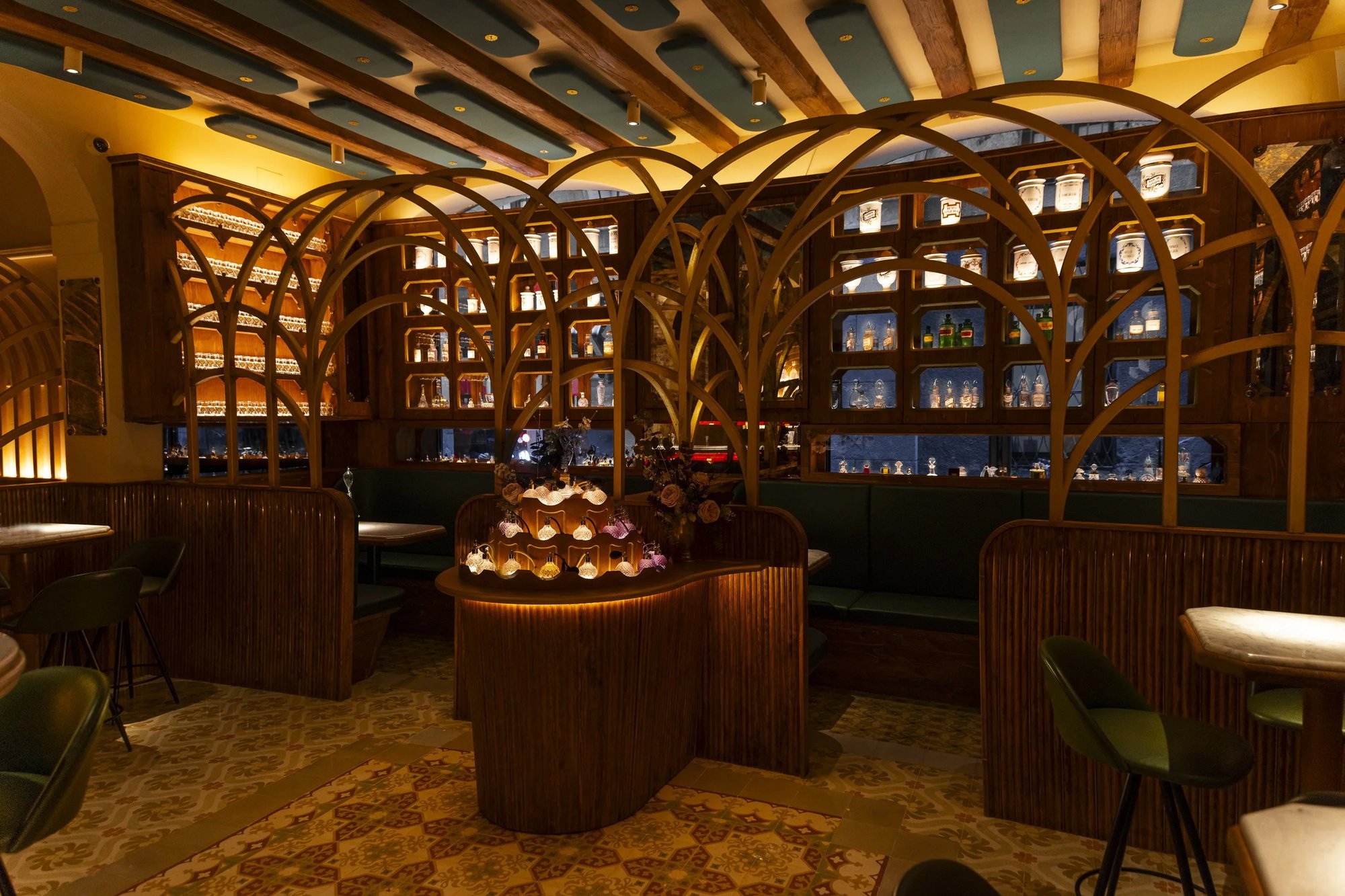Stravinsky's Parfumerie, Bar in Barcelona