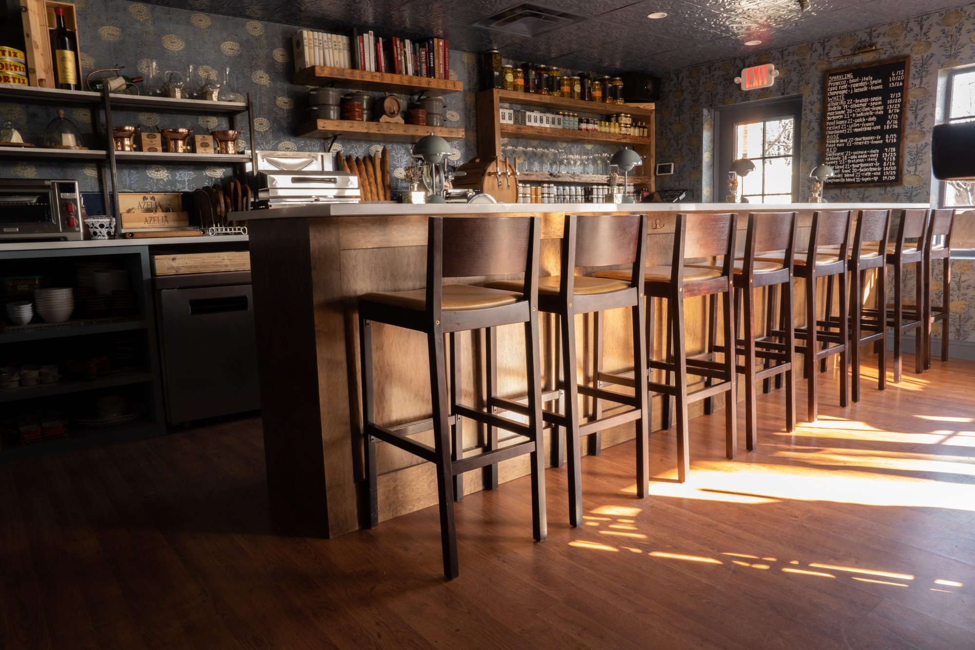 La Cave - Wine Bar