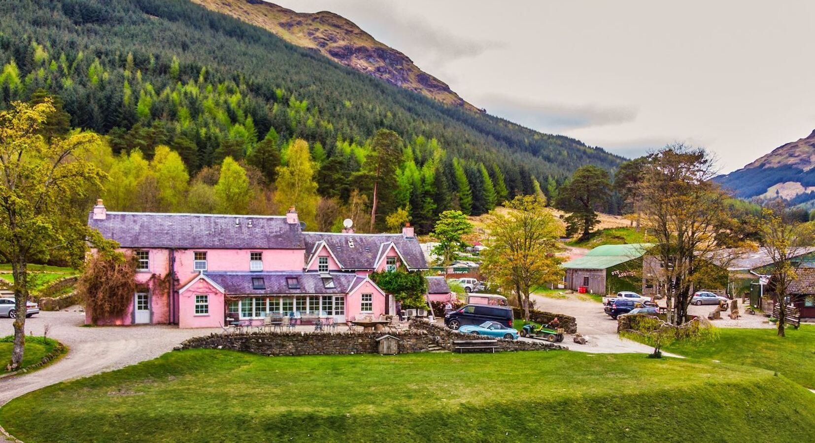 Monachyle Mhor Hotel bar in Stirling