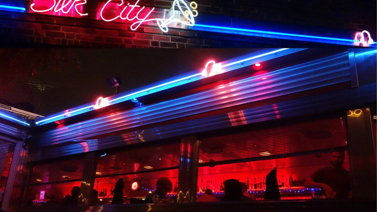 Silk City Diner bar in Philadelphia