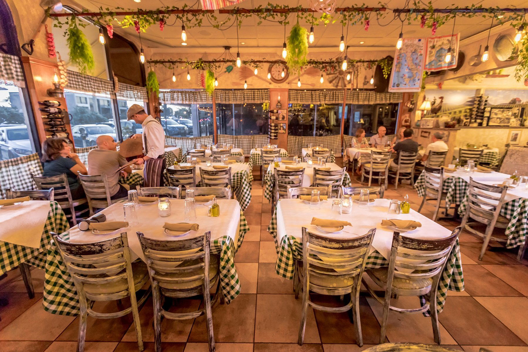 Dal Contadino Trattoria, Bar in Fort Lauderdale