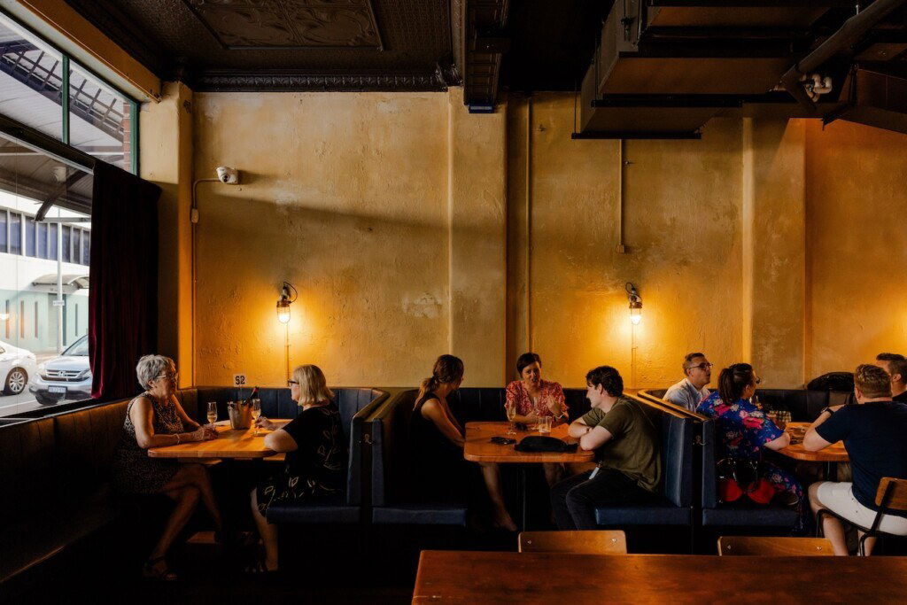 The Leadlight, Bar in Perth
