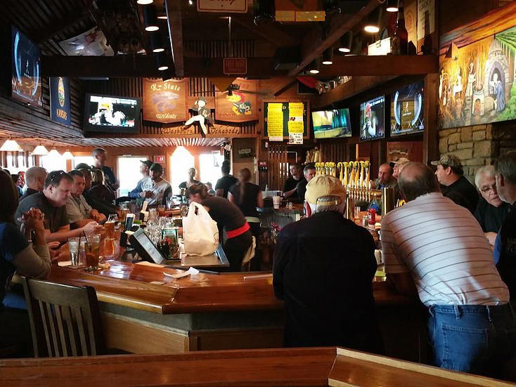 Blind Tiger Brewery & Restaurant, Topeka, United States