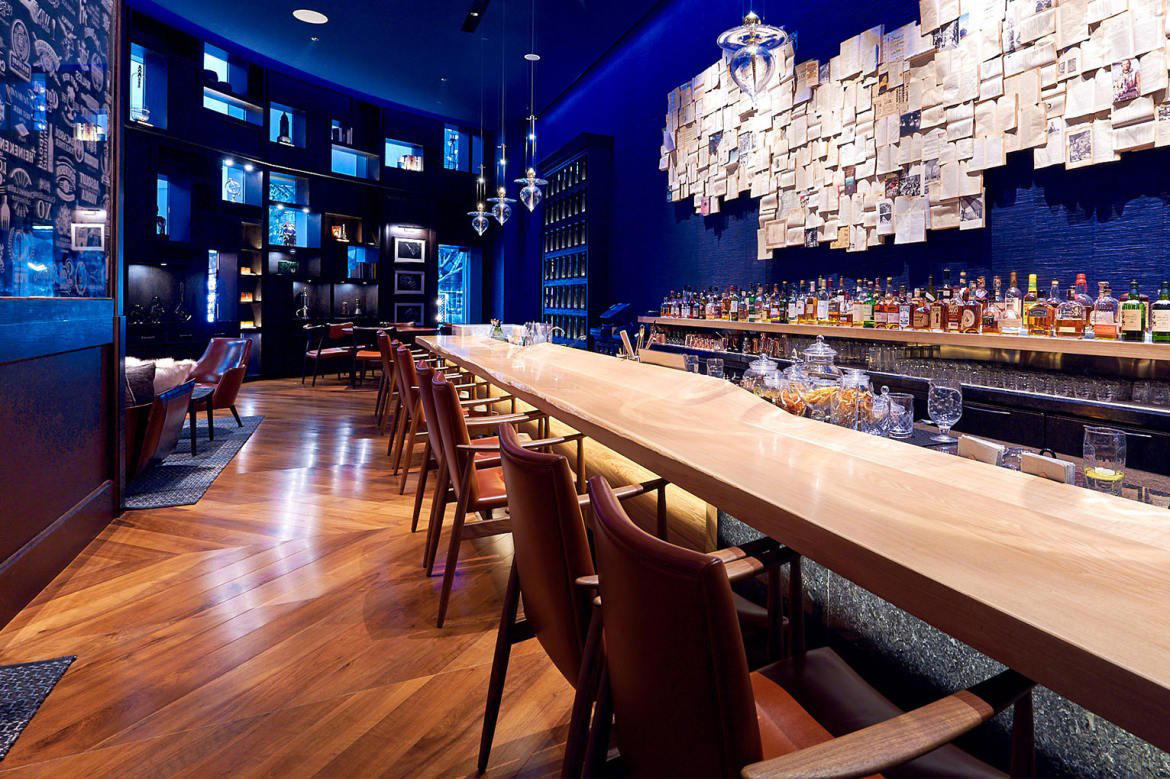 Bleu Bar bar in Shanghai
