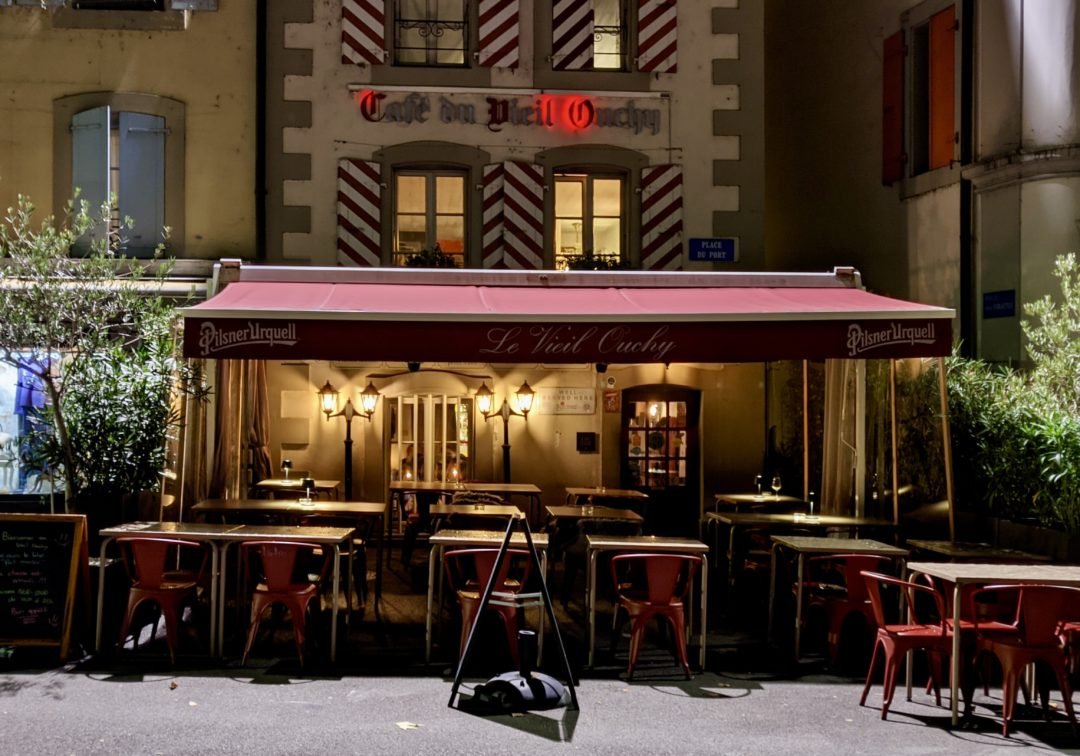 Vieil Ouchy bar in Lausanne, Switzerland