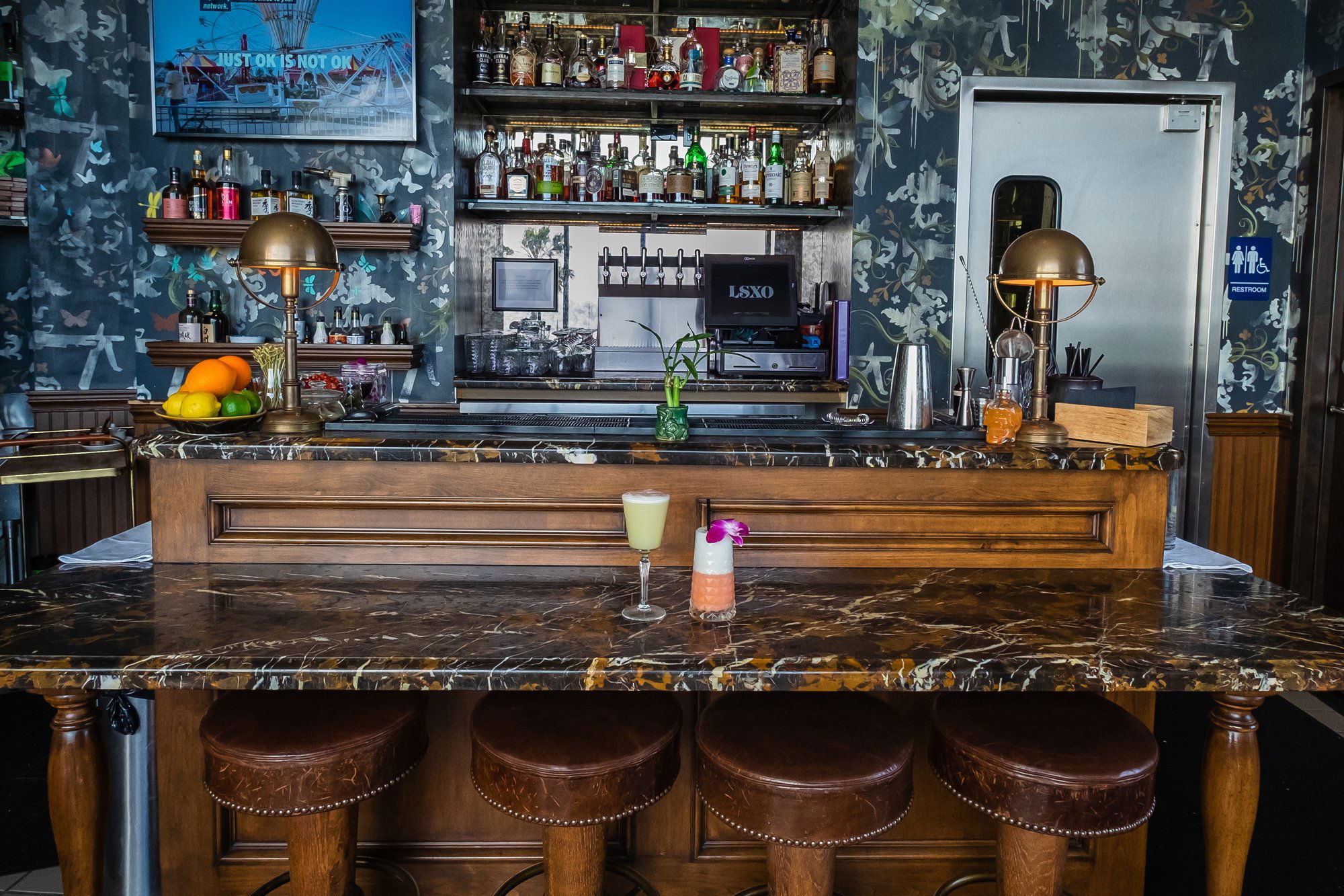 LSXO, Bar in Huntington Beach