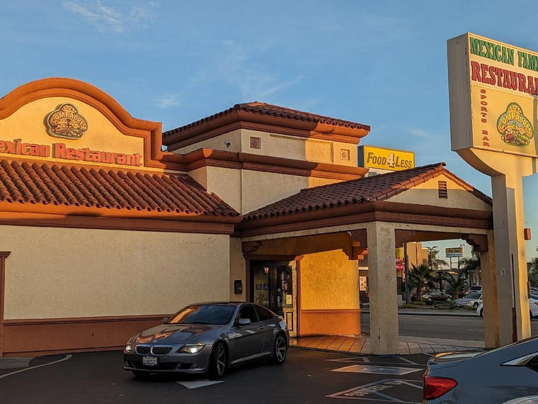 Los Compadres Restaurant, Long Beach, United States