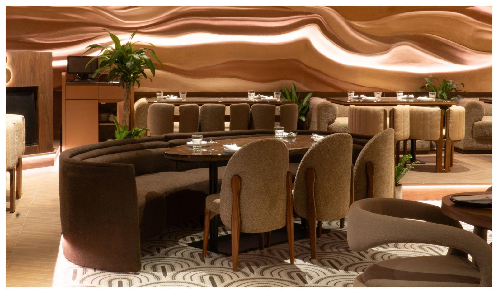 Baaroq bar in Mumbai