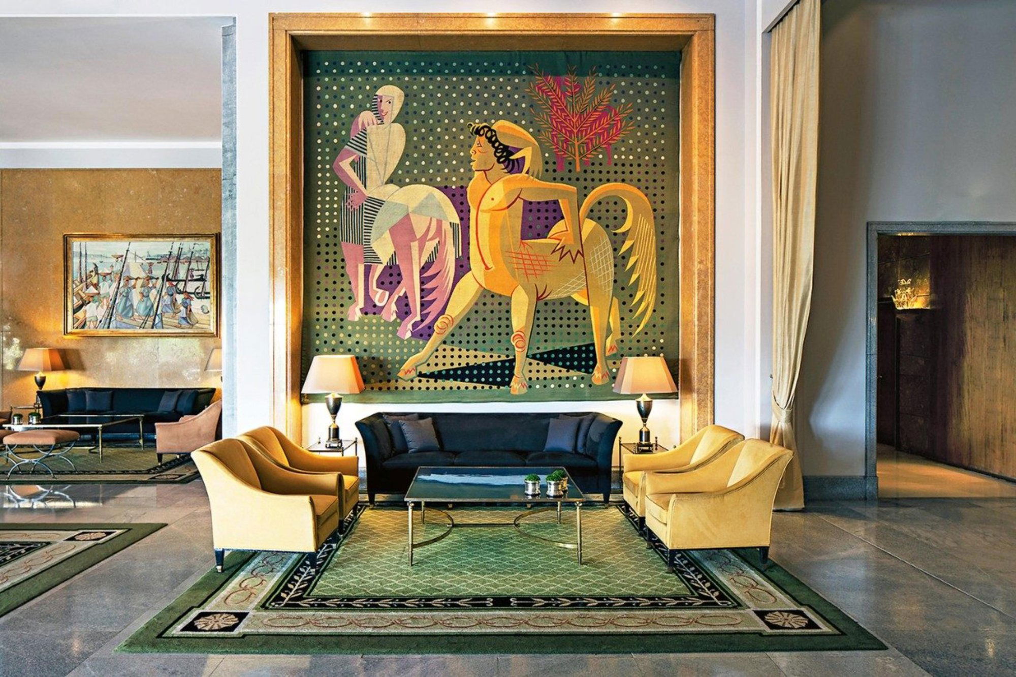 Almada Negreiros Lounge & Bar, Bar in Lisbon
