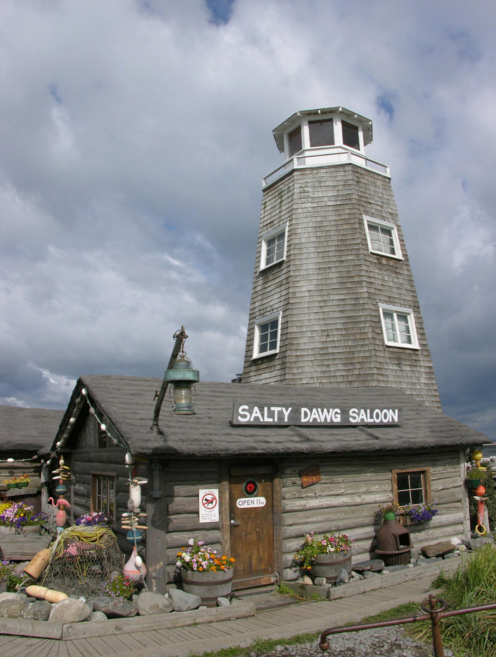 Salty Dawg Saloon, Homer, United States