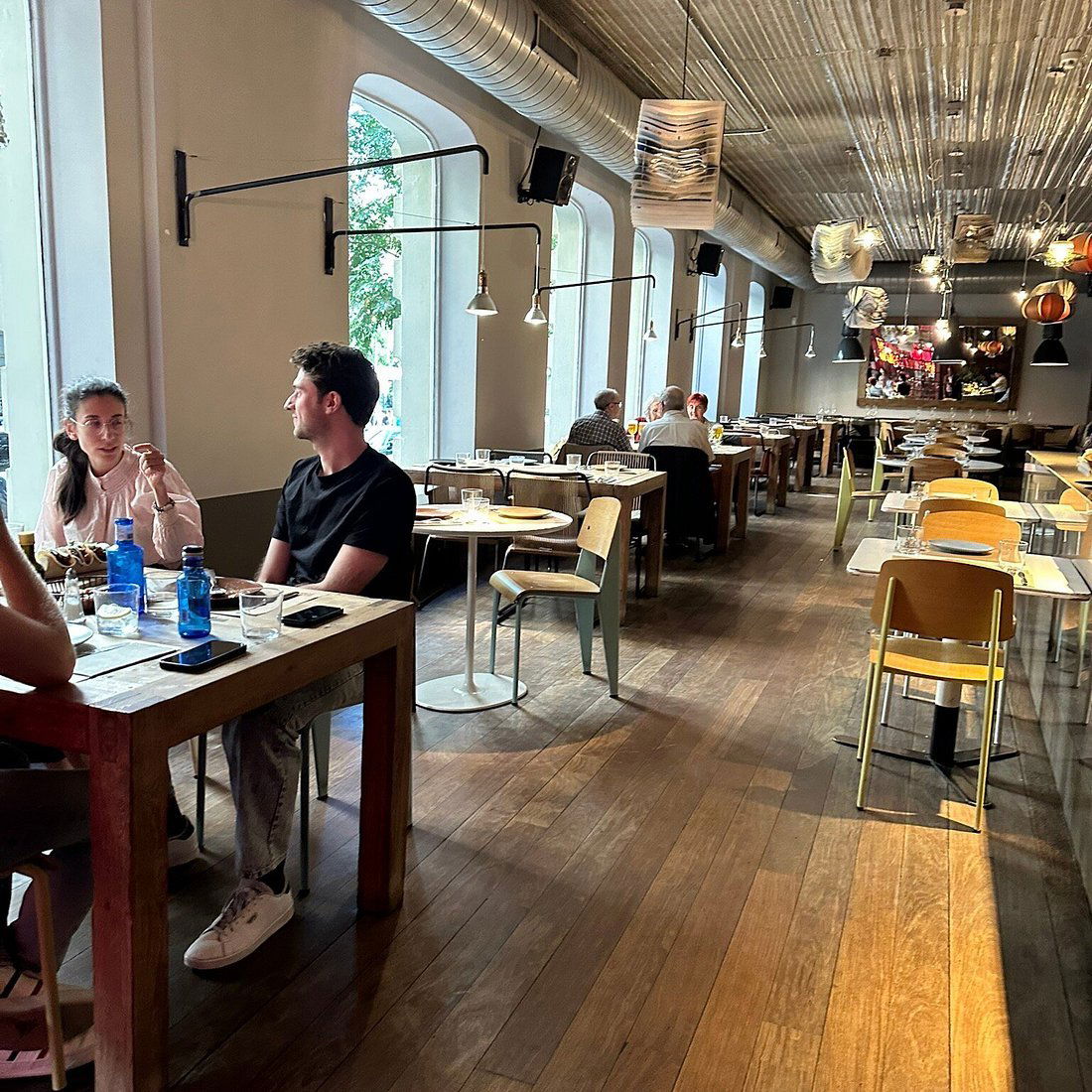 Bar Tomate, Bar in Madrid
